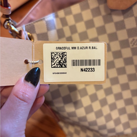 NEW Louis Vuitton GRACEFUL - Picture 2 of 8